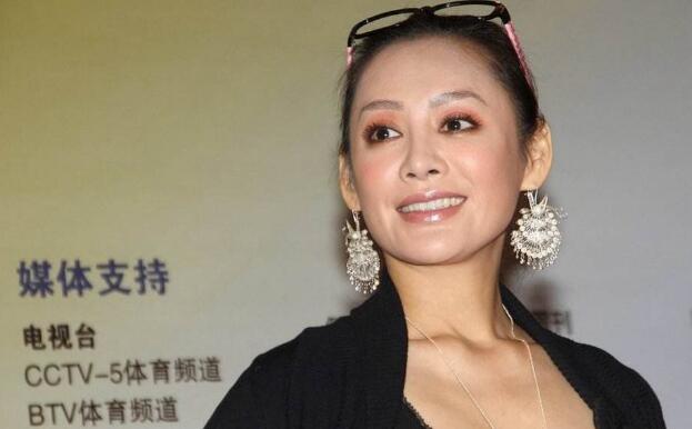 宁静老公是谁混血儿子高大帅气 宁静闪婚竟是因与姜文赌气