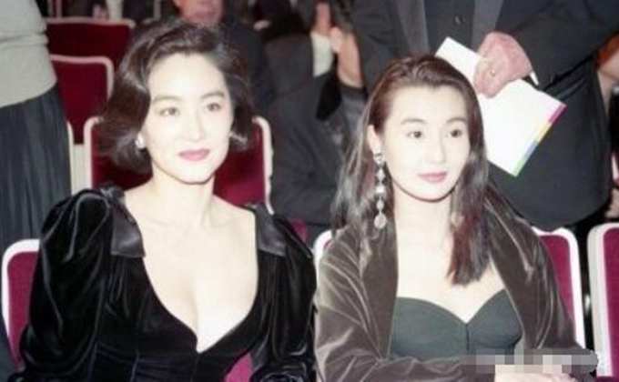 林青霞离婚后首现身爆料张曼玉曾自卑 35年前称自己长得不好看